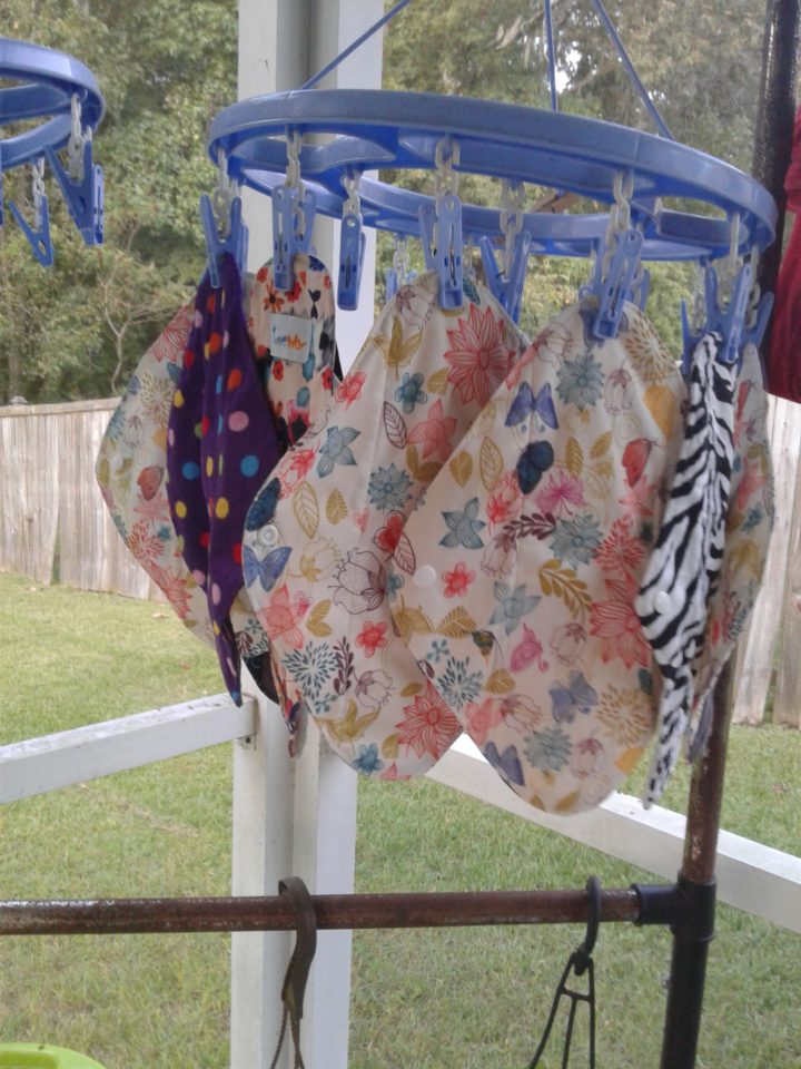 Cloth menstrual pads